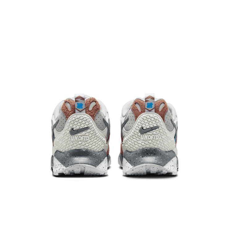 Nike Air Terra Humara Undefeated Archaeo Brown Angle 3