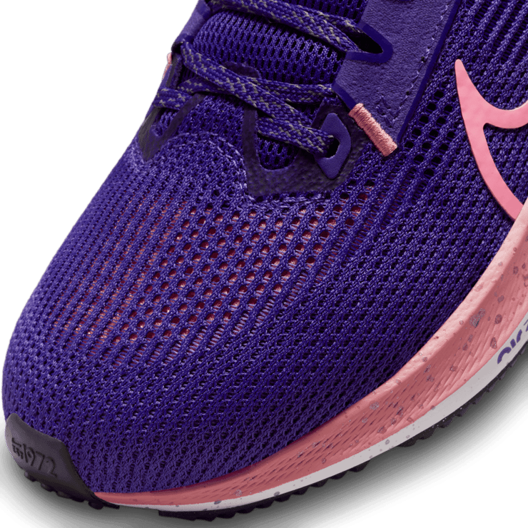Nike Air Zoom Pegasus 40 'Court Purple Coral Chalk' (W) Angle 4