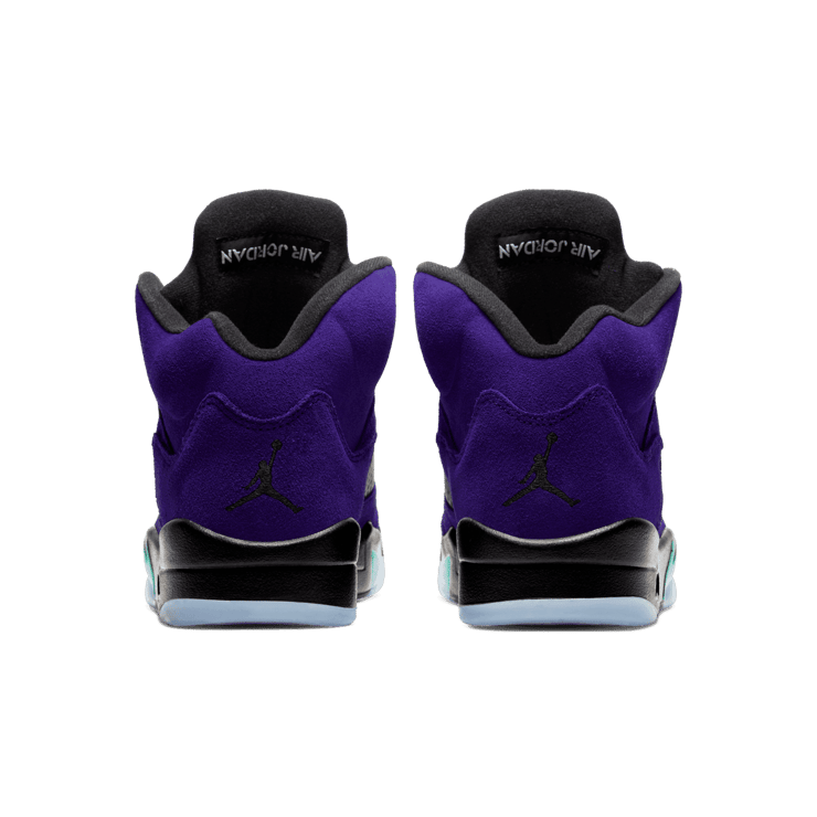 Air Jordan 5 Retro Alternate Grape Angle 3