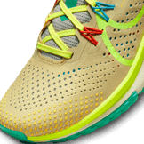 Nike React Pegasus Trail 4 'Team Gold Volt' (W) Angle 4