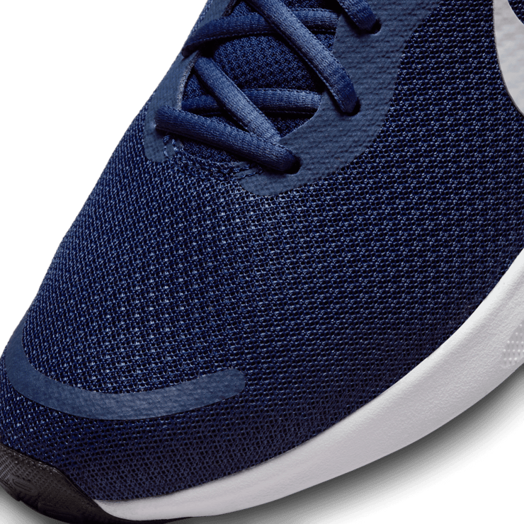 Nike Revolution 7 'Midnight Navy' Angle 4