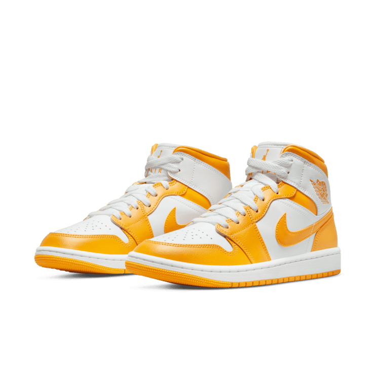 Jordan 1 Mid White Yellow (W) Angle 2