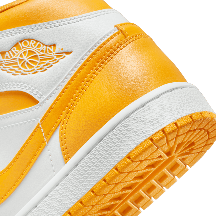 Jordan 1 Mid White Yellow (W) Angle 5