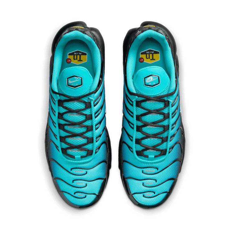 Nike Air Max Plus Light Retro Angle 1