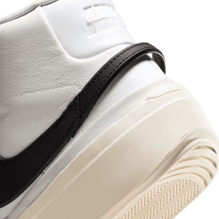 Nike Blazer Phantom Mid 'White Black' Angle 5
