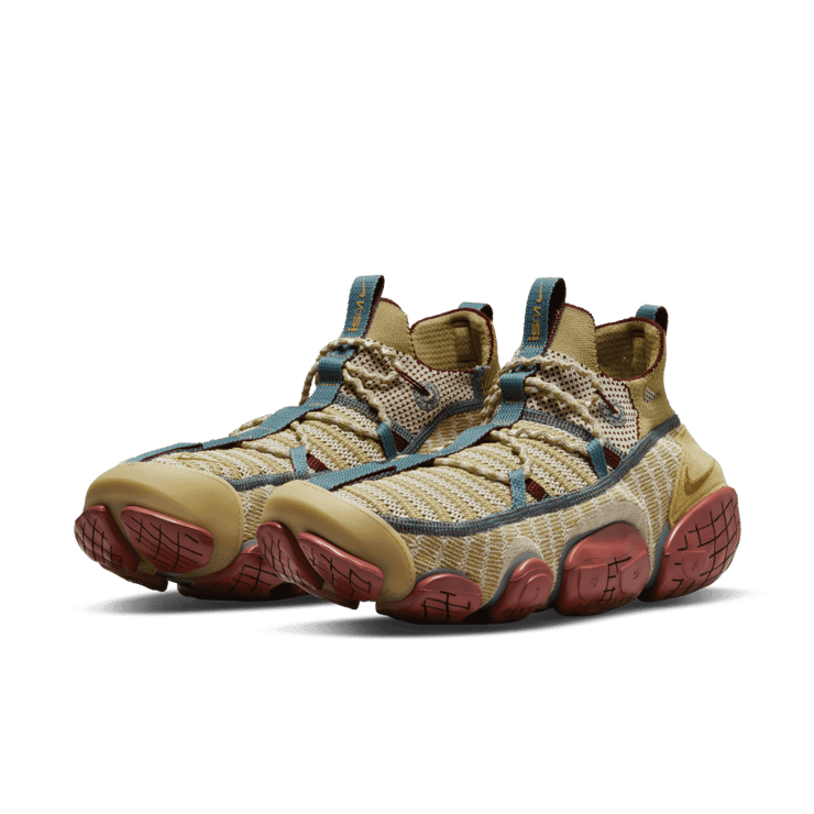 Nike ISPA Link Barley Angle 2