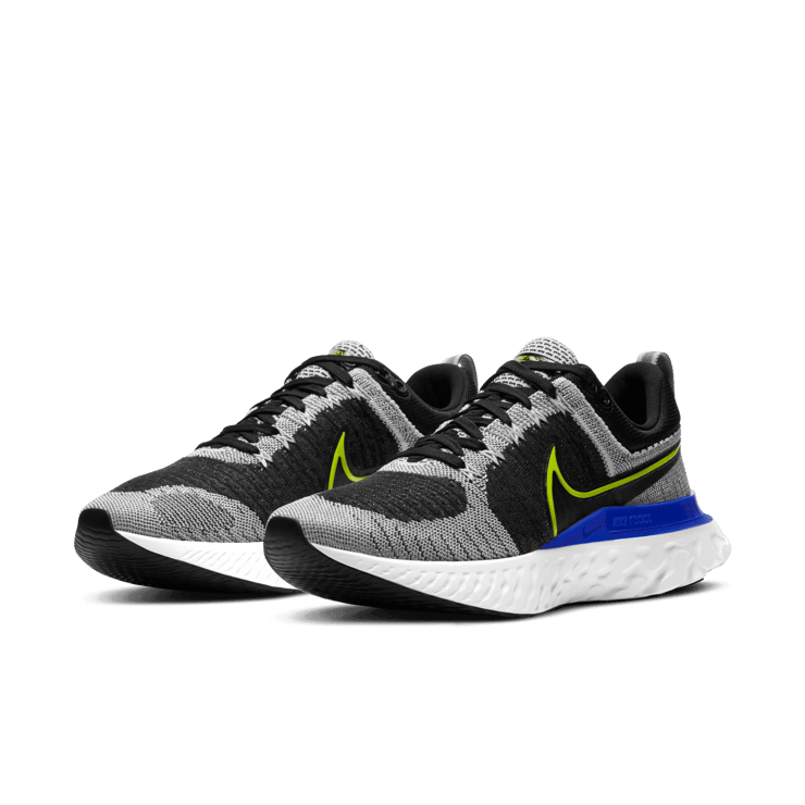 Nike React Infinity Run Flyknit 2 'Racer Blue Cyber' Angle 2