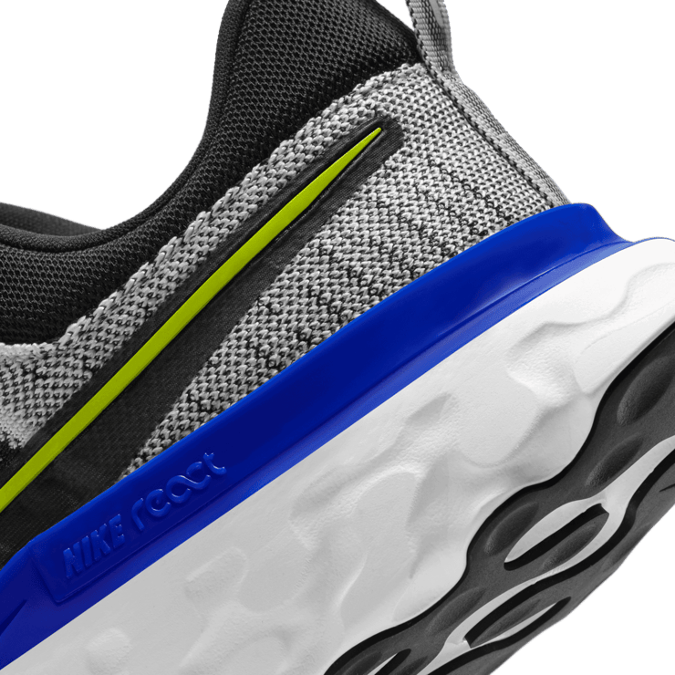 Nike React Infinity Run Flyknit 2 'Racer Blue Cyber' Angle 5