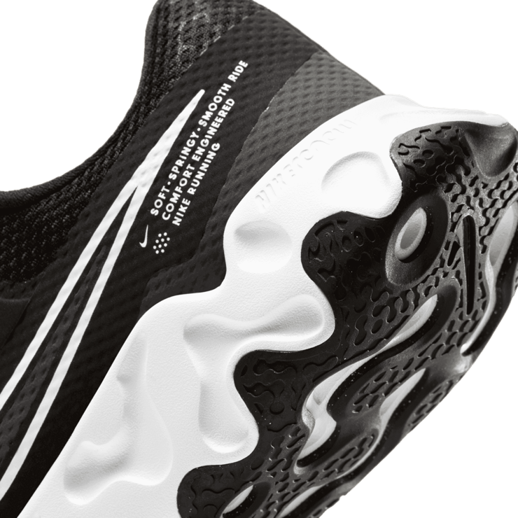 Nike Renew Ride 2 'Black' (W) Angle 5