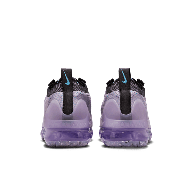 Nike Air VaporMax 2021 Flyknit 'Lilac Black' (W) Angle 3