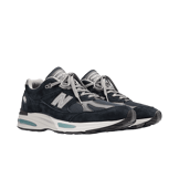 New Balance 991v2 Made in UK Navy Angle 2