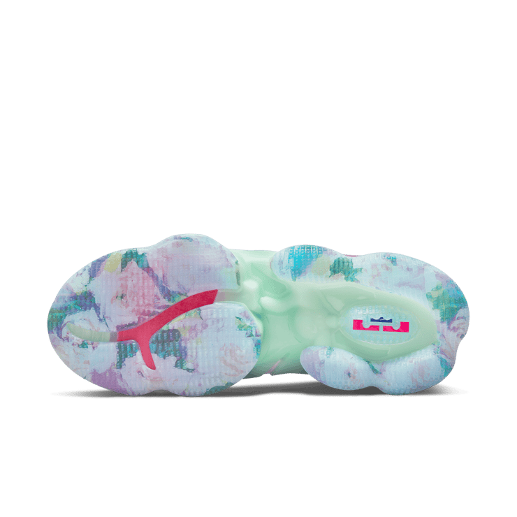 Nike LeBron 19 Valentine's Day Love Letter Angle 0