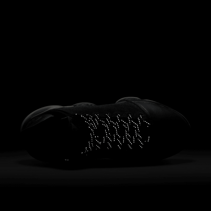 Nike LeBron 19 Low Black University Gold Angle 6