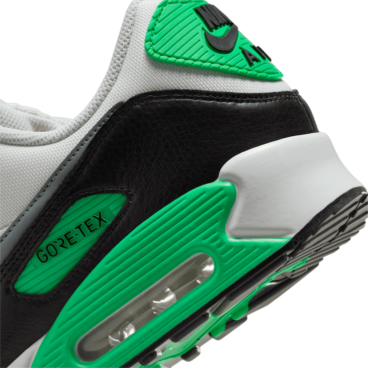 Nike Air Max 90 Gore-Tex Lucky Green Angle 5