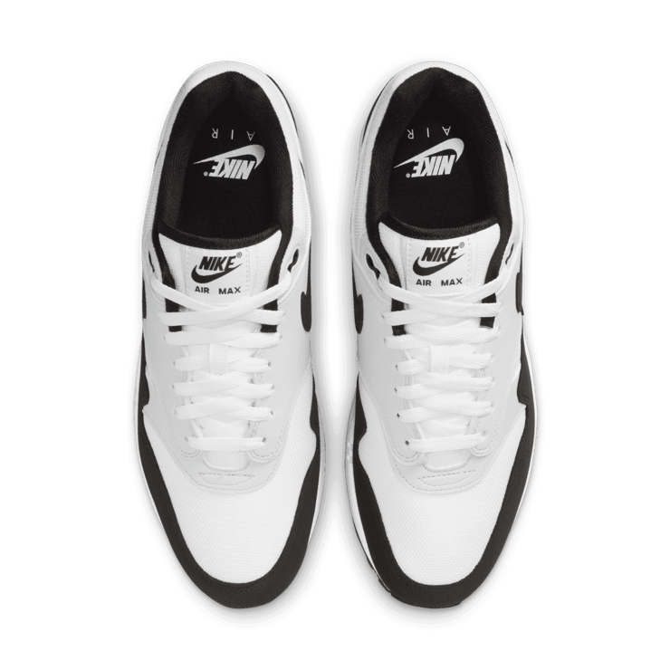 Nike Air Max 1 White Black Angle 1