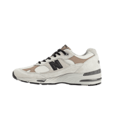 New Balance Made in UK 991v1 Urban Winter Angle 0