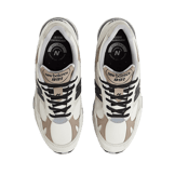 New Balance Made in UK 991v1 Urban Winter Angle 1