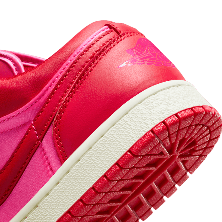 Air Jordan 1 Low SE Pink Blast W FB9893 600 Raffles Where to Buy
