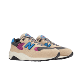 New Balance 580 Levi's Beige Angle 2