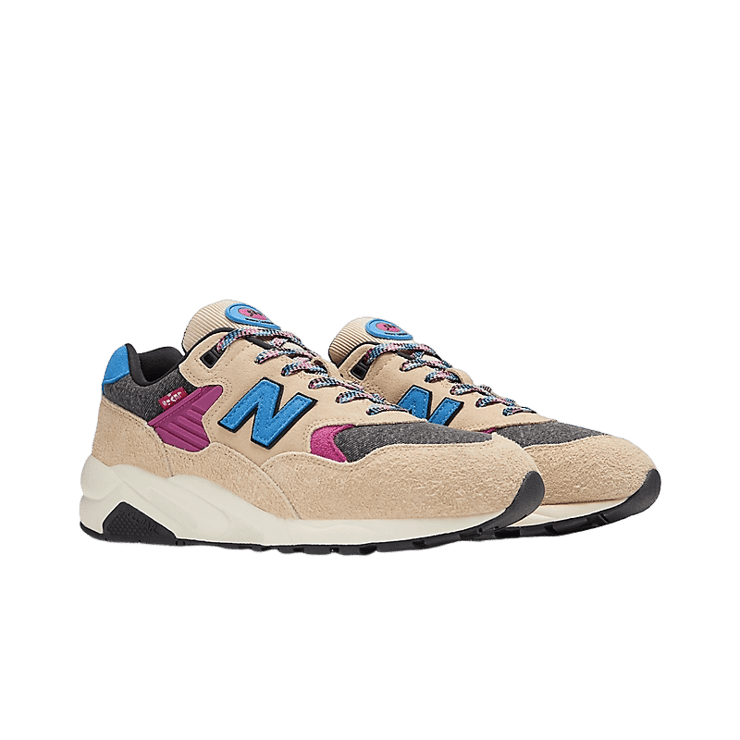 New Balance 580 Levi's Beige Angle 2