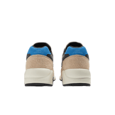New Balance 580 Levi's Beige Angle 4