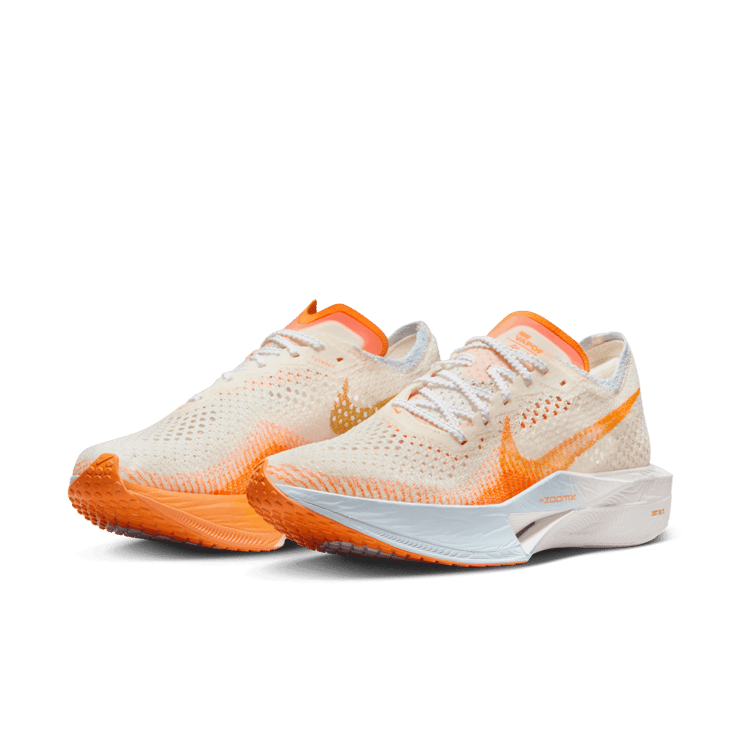 Nike ZoomX VaporFly Next% 3 'Bright Mandarin' (W) Angle 2