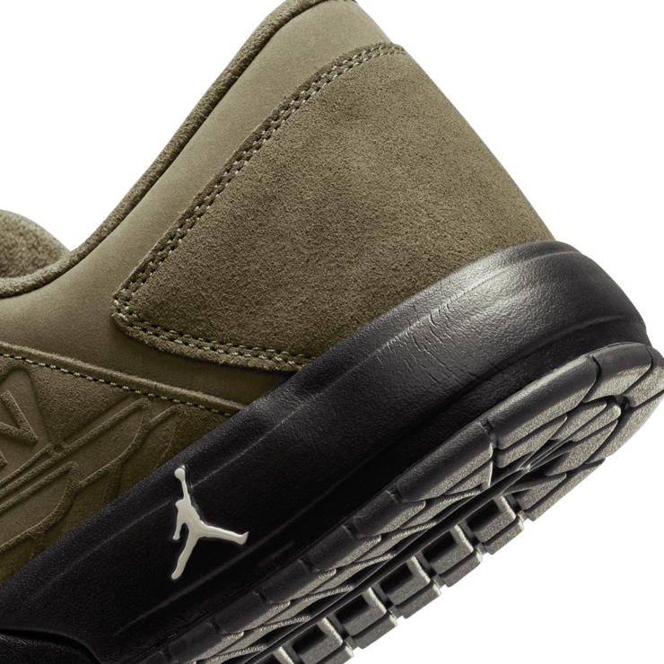 Air Jordan Nu Retro 1 Low Cargo Khaki Angle 5