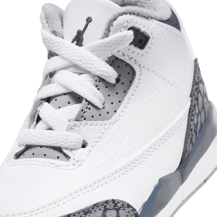 Air Jordan 3 Retro White Midnight Navy (TD) Angle 4
