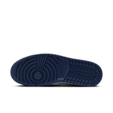 Air Jordan 1 Retro High OG Midnight Navy Angle 0