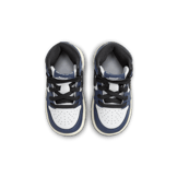 Air Jordan 1 Retro High OG Midnight Navy (TD) Angle 1