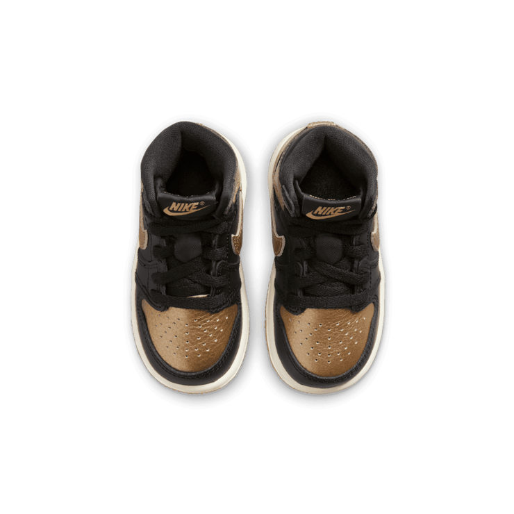 Air Jordan 1 Retro High OG Black Metallic Gold (TD) Angle 1