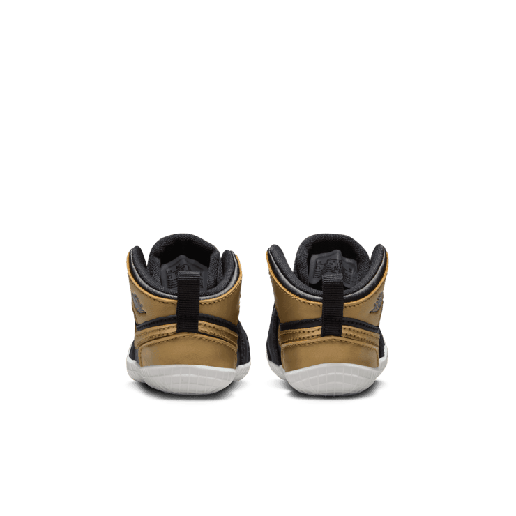 Air Jordan 1 Retro High OG Black Metallic Gold (CB) Angle 3