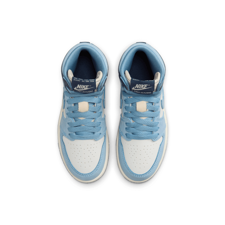 Air Jordan 1 Retro High OG University Blue Midnight Navy (PS) Angle 1