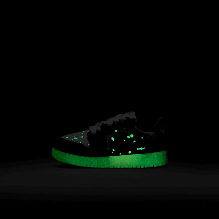 Air Jordan 1 Retro Low OG Black Raspberry (TD) Angle 0