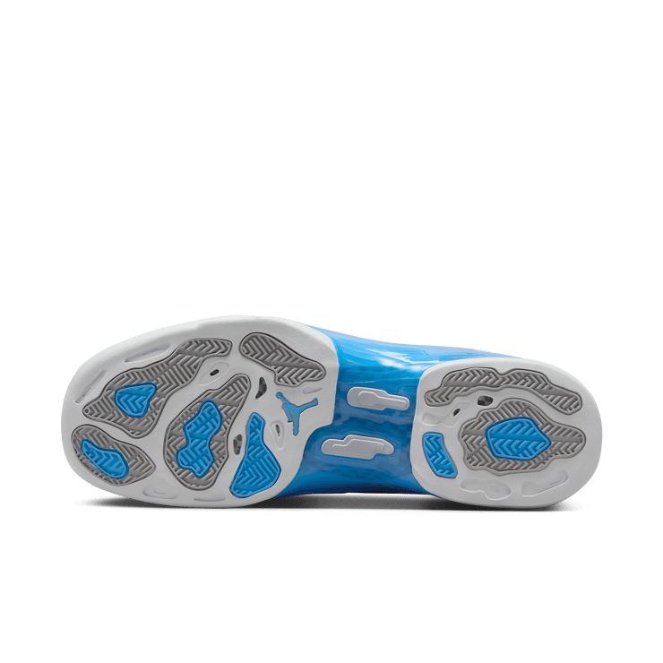 Air Jordan 17 Retro Low SP University Blue Angle 0