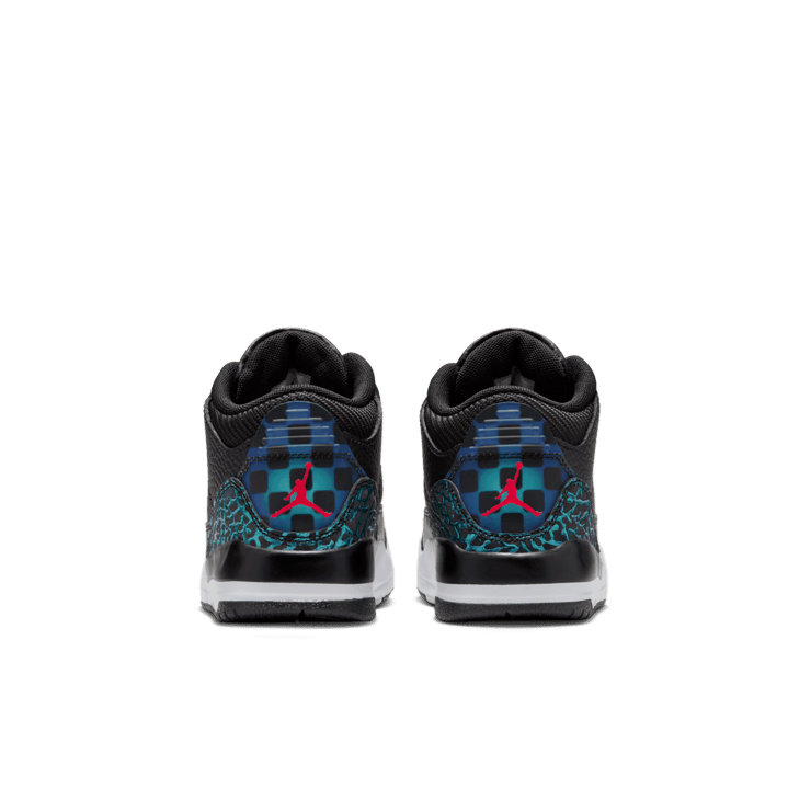 Air Jordan 3 Retro SE Moto (PS) Angle 3