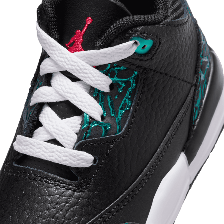 Air Jordan 3 Retro SE Moto (TD) Angle 4