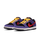 Nike SB Dunk Low ACG Terra Angle 2