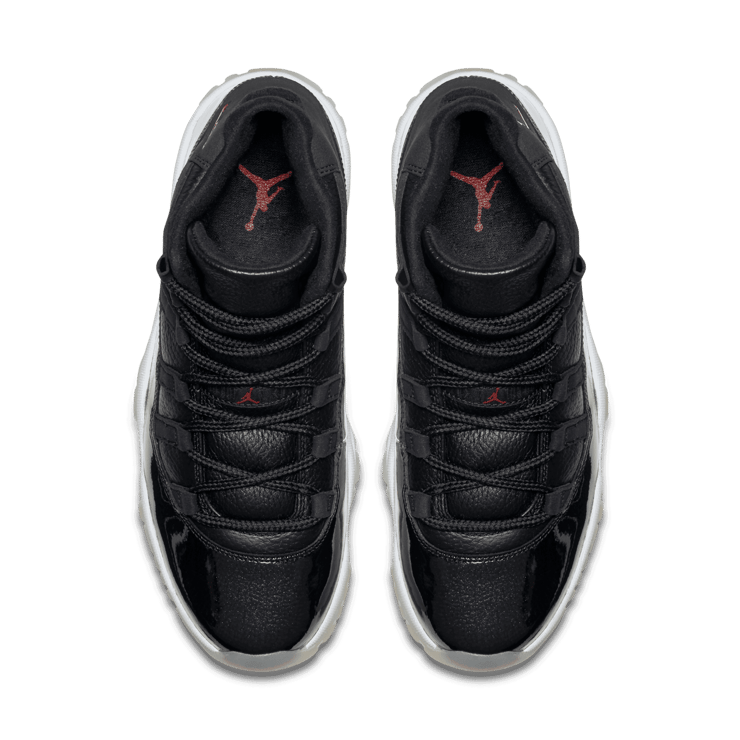 Air Jordan 11 Retro 72-10 Angle 1