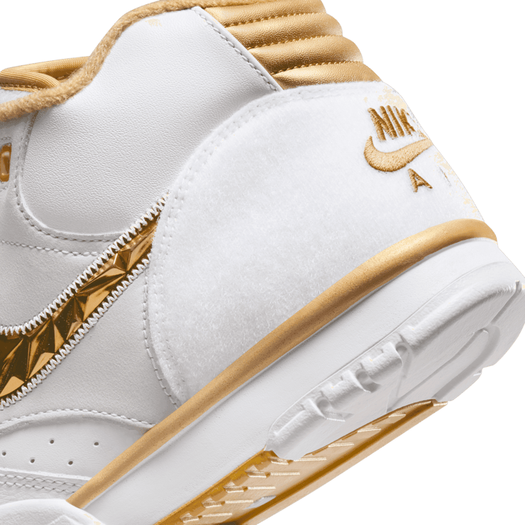 Nike Air Trainer 1 College Football Playoffs White Gold Angle 5