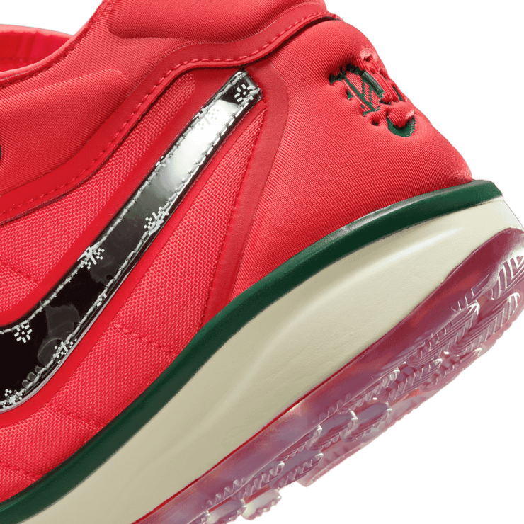 Nike Air Zoom GT Hustle 2 Christmas Angle 5