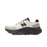 New Balance Fresh Foam X More Trail District Vision Jet Stream Angle 0