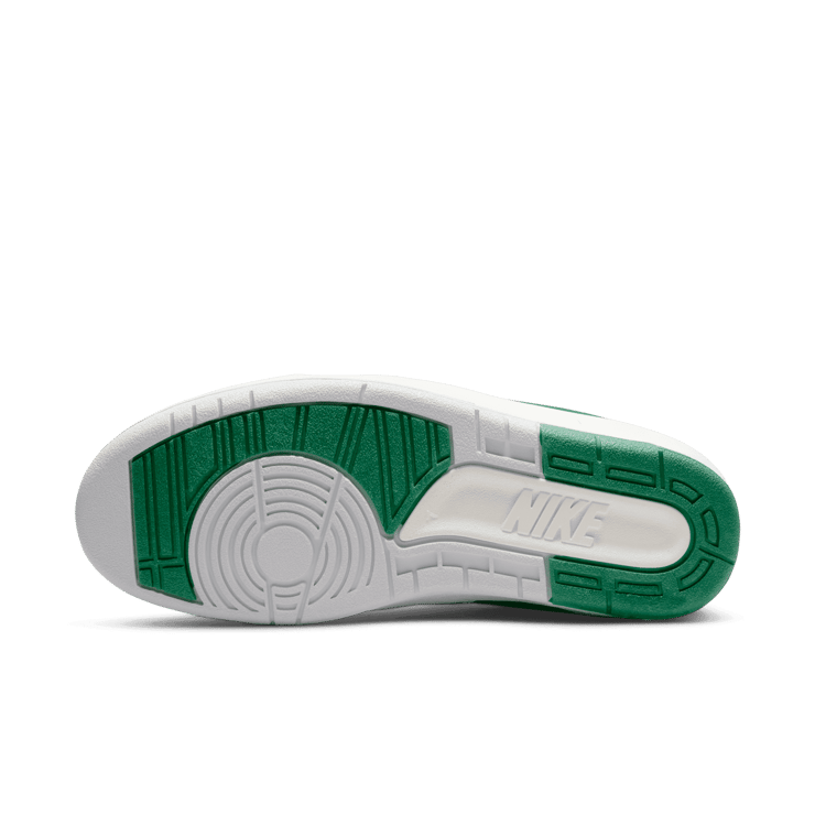 Air Jordan 2 Retro Low SE Nina Chanel Abney (W) Angle 0