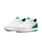 Air Jordan 2 Retro Low SE Nina Chanel Abney (W) Angle 2