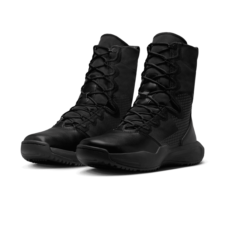 Nike SFB B2 'Triple Black' Angle 1