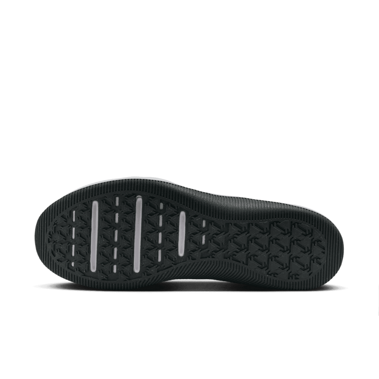 Nike MC Trainer 2 Menâs Training Angle 0