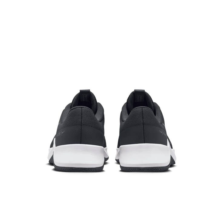 Nike MC Trainer 2 Menâs Training Angle 3