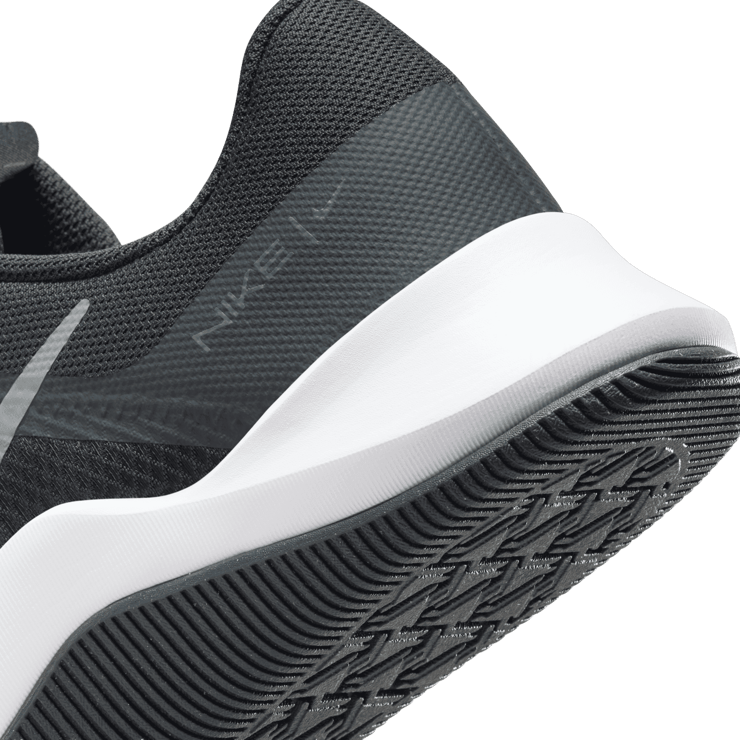 Nike MC Trainer 2 Menâs Training Angle 5