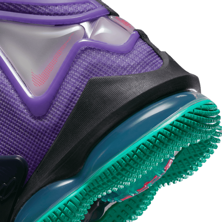 Nike LeBron 19 Purple Teal Angle 5