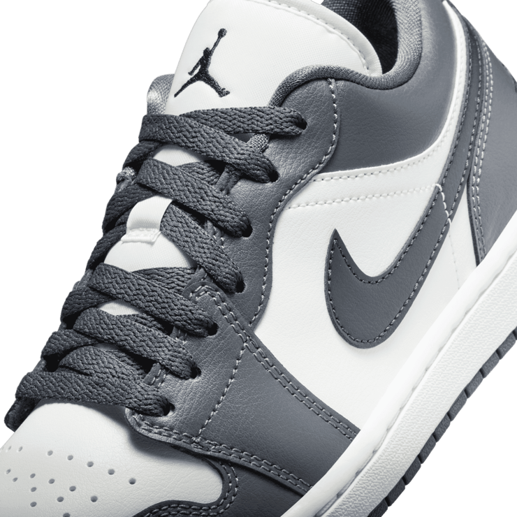 Air Jordan 1 Low 'Dark Grey' (W) Angle 4